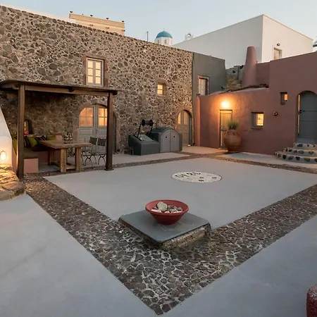 Phaos 1870, A Restored Winery Hotel